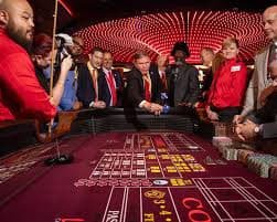 Responsible live table games reminder with time and budget limits